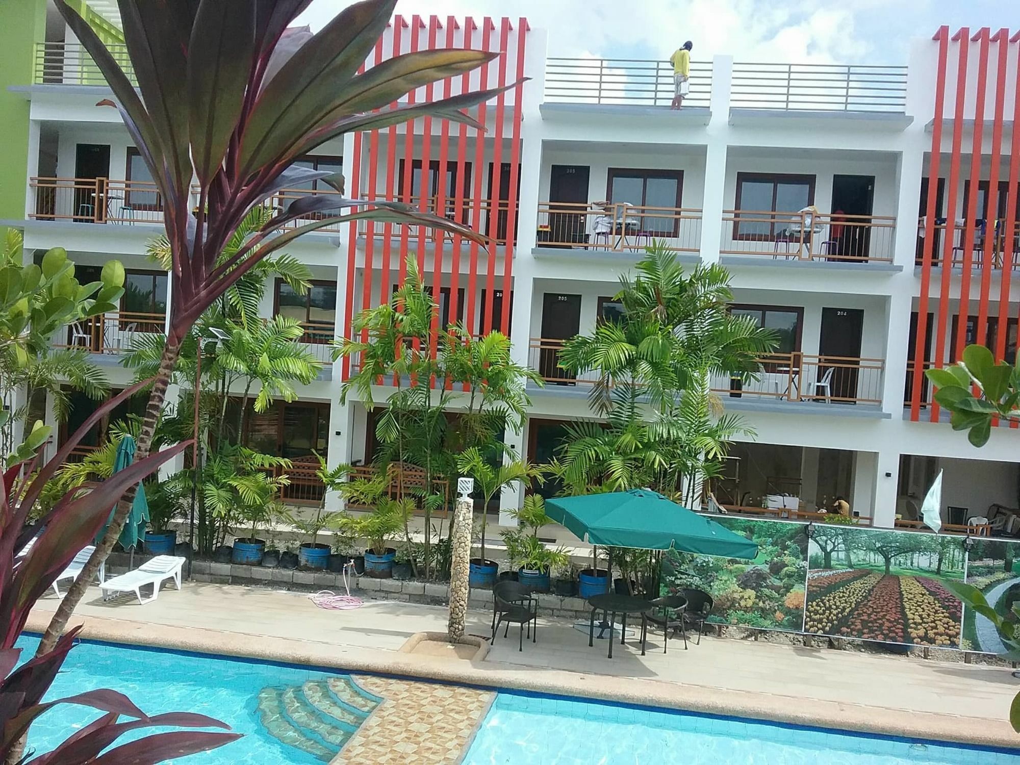 Hotel Moalboal Tropics Exterior foto